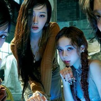 aespa新迷你专辑《Drama》曲目海报公开  精彩串烧引爆对回归的期待感